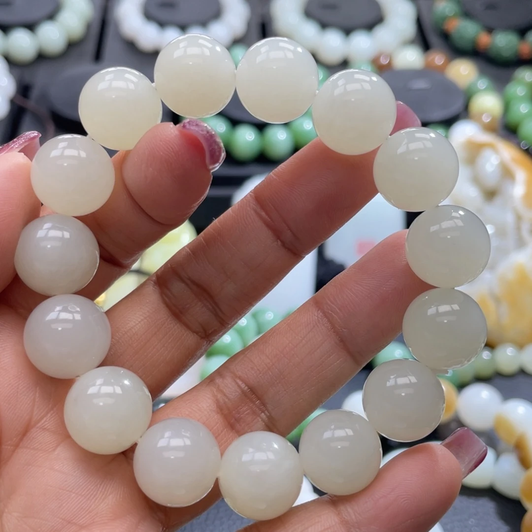 和田玉手串未镶嵌