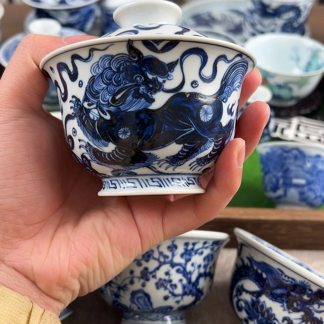青花双狮大盖碗手工手绘