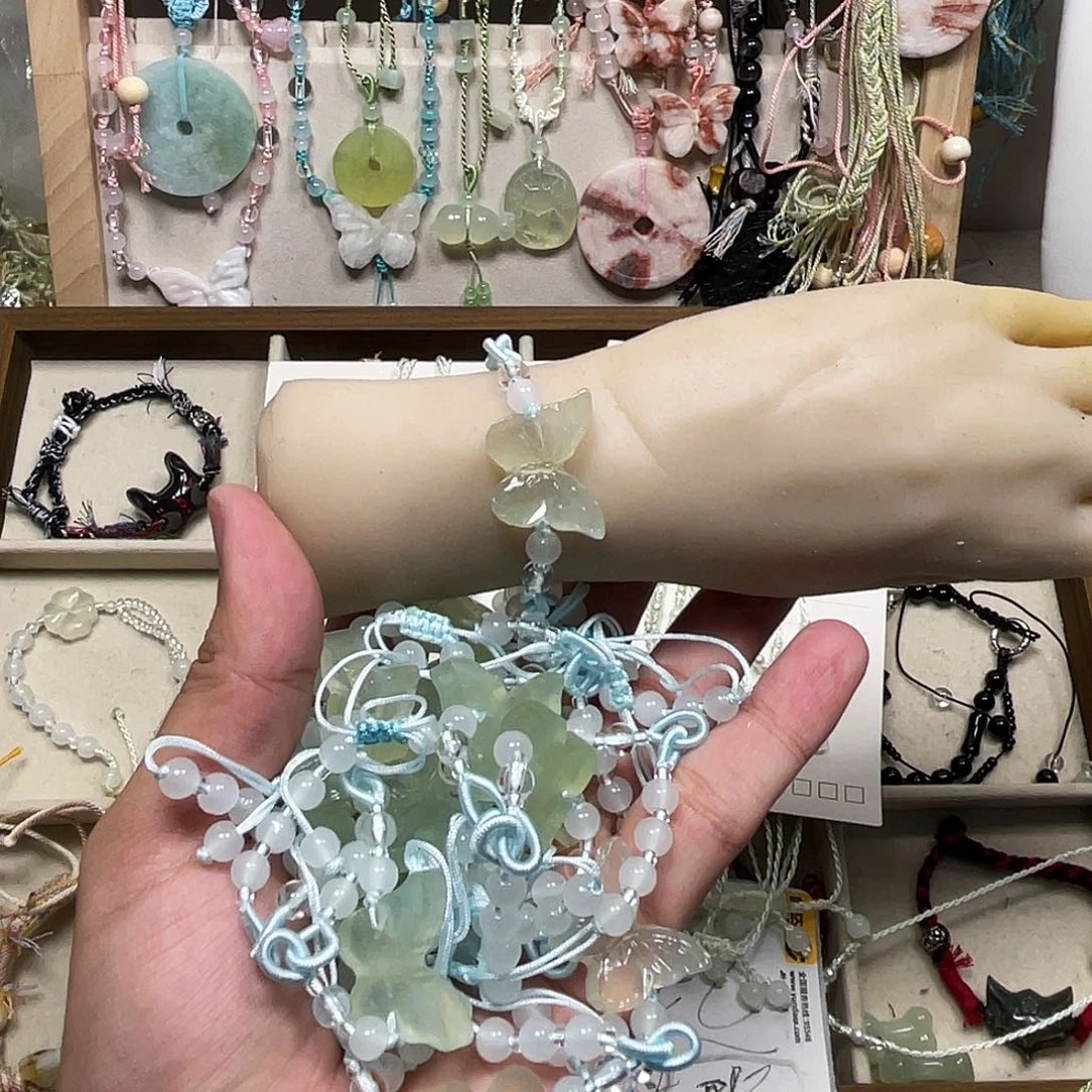 蛇纹石玉合金颈饰