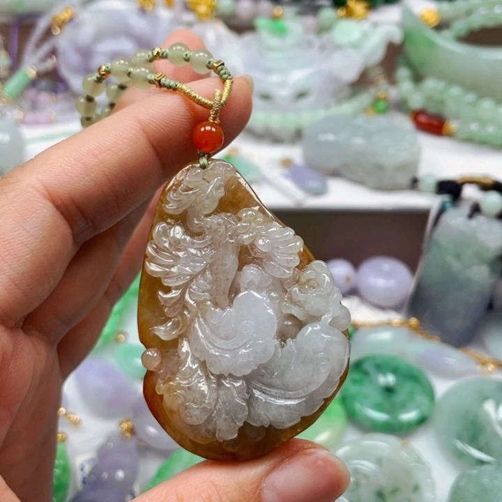 吊坠(不含链)未镶嵌翡翠