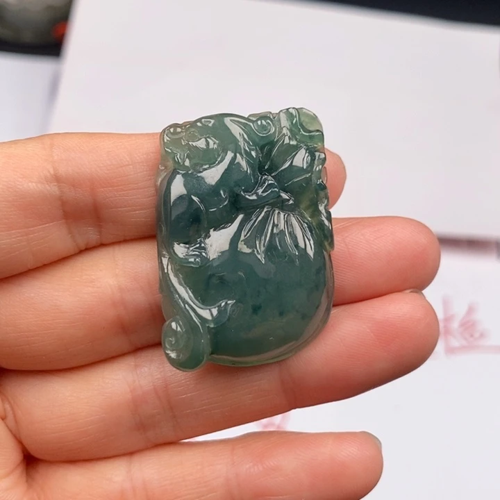 定制翡翠未镶嵌天然翡翠