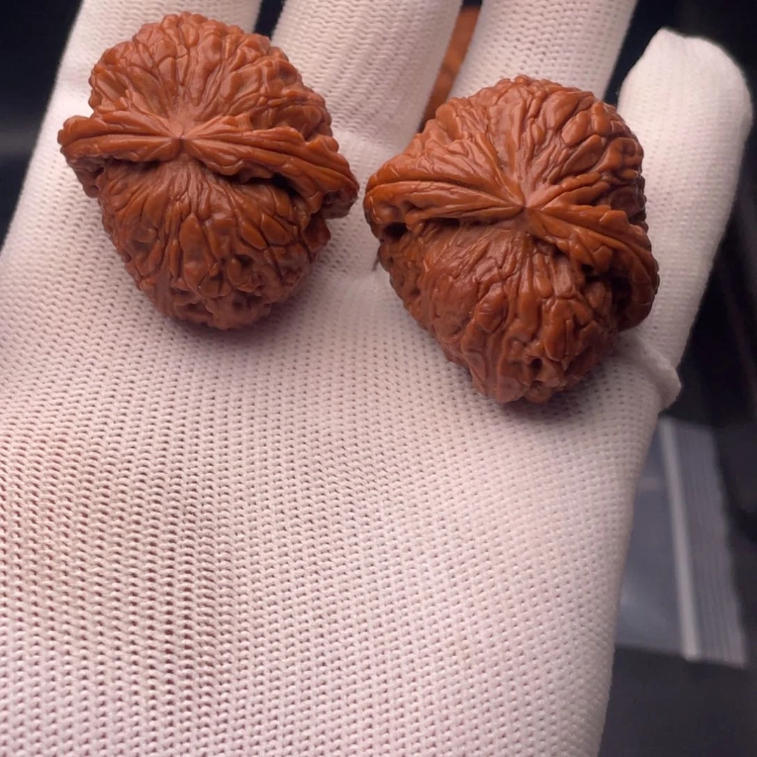文玩核桃吊坠川***息38白狮子