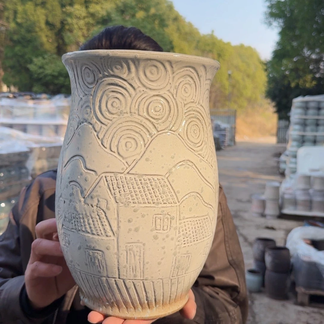 紫砂花盆口19高30（一个白色葫芦