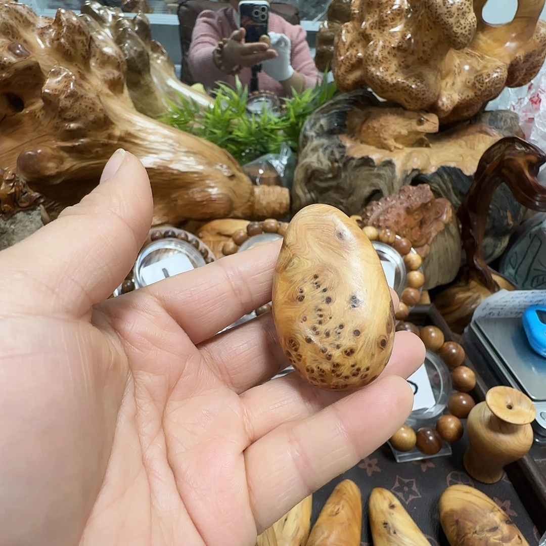 诗***华柏木（崖柏）太行崖柏陈化留疤闻香手把件