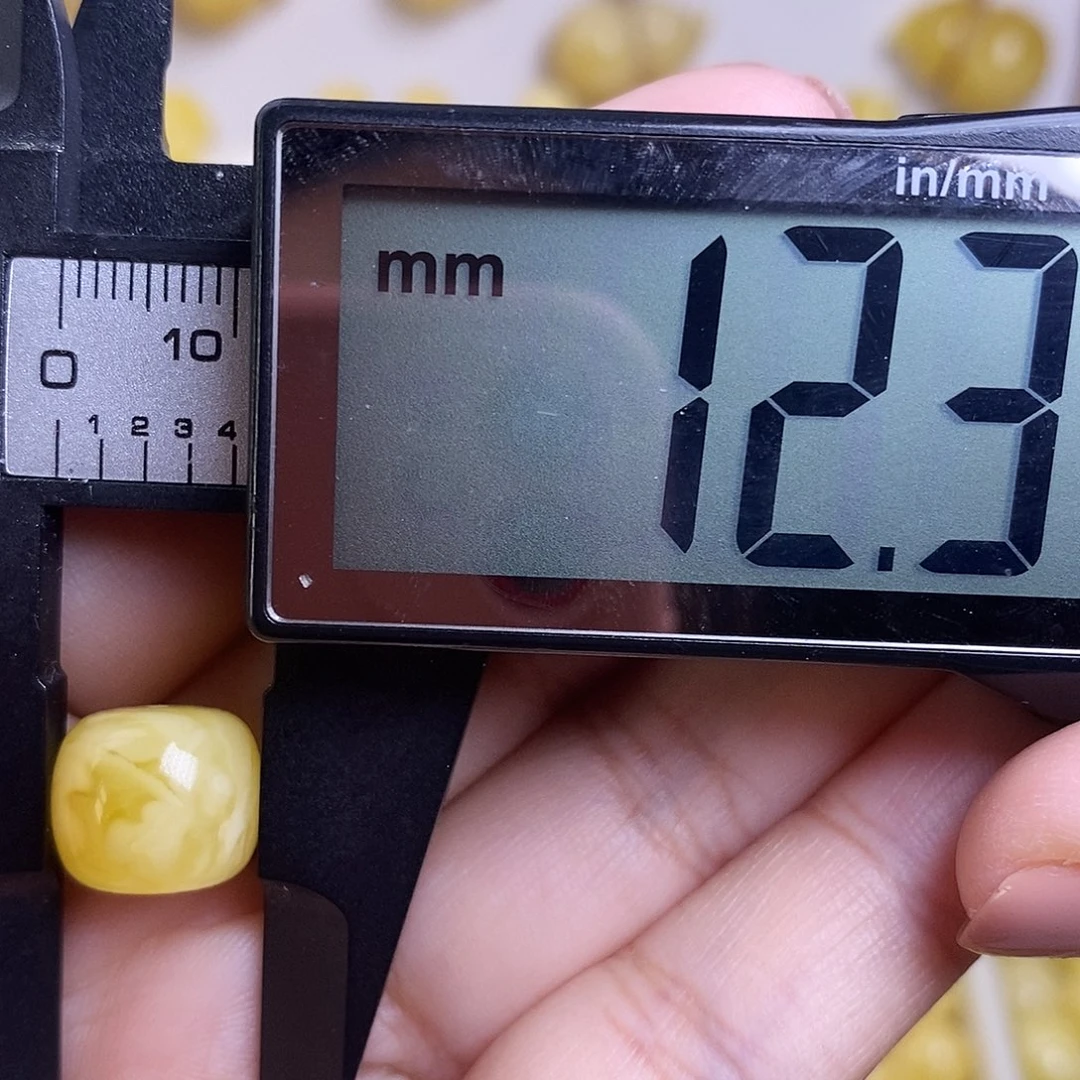 裸石琥珀未镶嵌蜜蜡老型