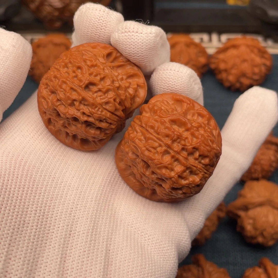 小***兔文玩核桃把件38全品血麒麟毕业对