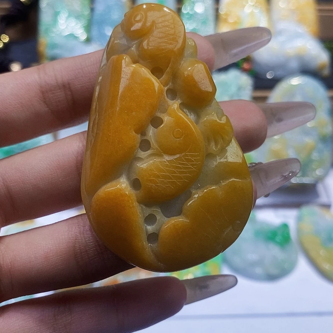 定制翡翠未镶嵌翡翠