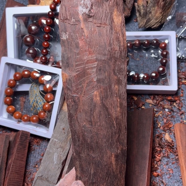 阿***舍檀香木印度小叶紫檀