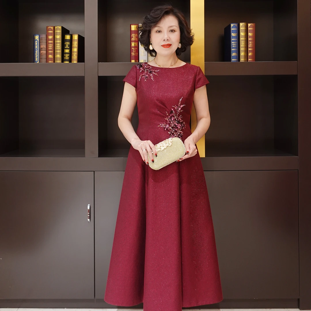 YINGDAK/应大酒红色A摆长款时尚修身喜婆婆喜妈妈连衣裙