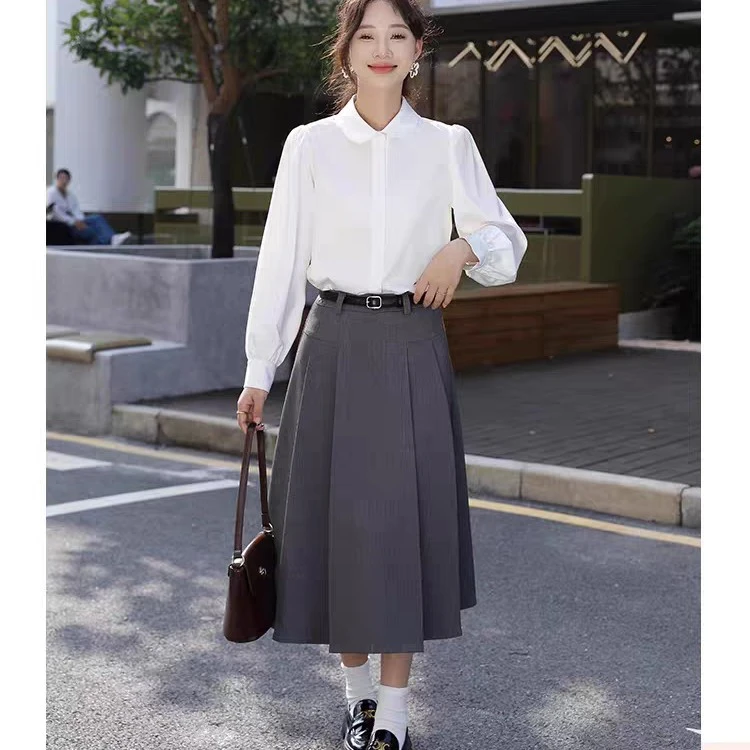 白色纯棉娃娃领女衬衫25新款春秋法式小个子设计感小众灯笼袖上衣
