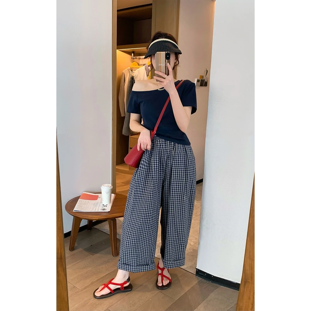 2025夏季新款甜美可爱风格财阀千金女装洋气显瘦百搭上衣格子裤子