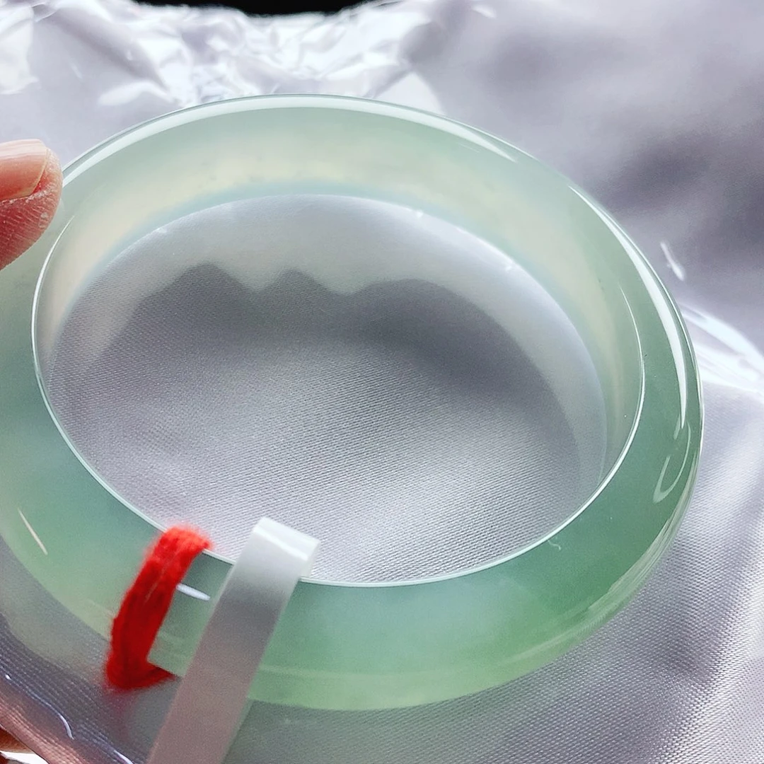 未镶嵌手镯翡翠56圈