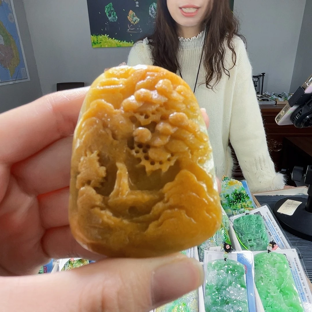 颈饰未镶嵌翡翠翡翠