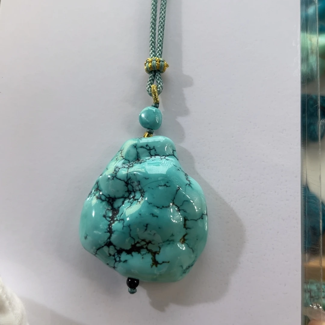 绿松石未镶嵌挂件