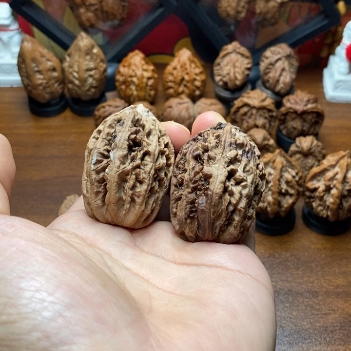 文玩核桃吊坠小涵2
