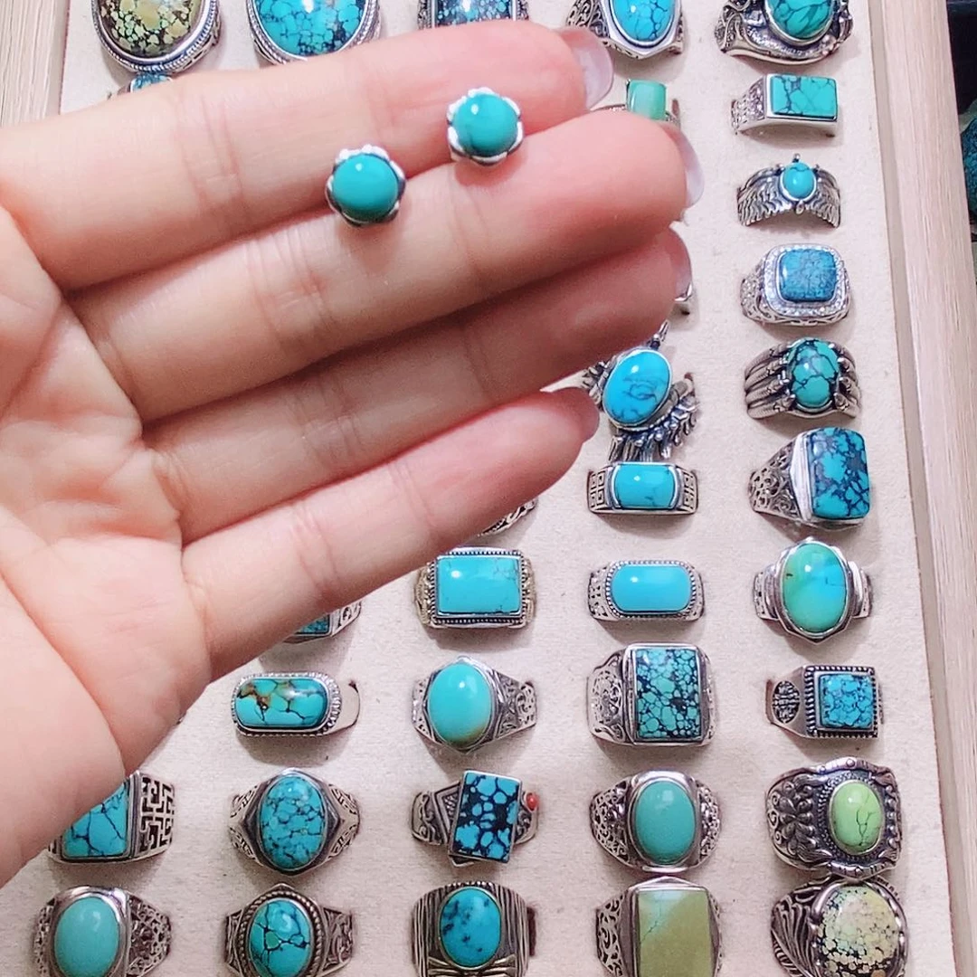 绿松石银S925镶嵌颈饰。**蝶