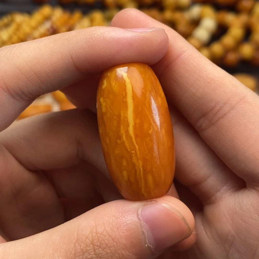 蜜蜡未镶嵌珠宝奇石