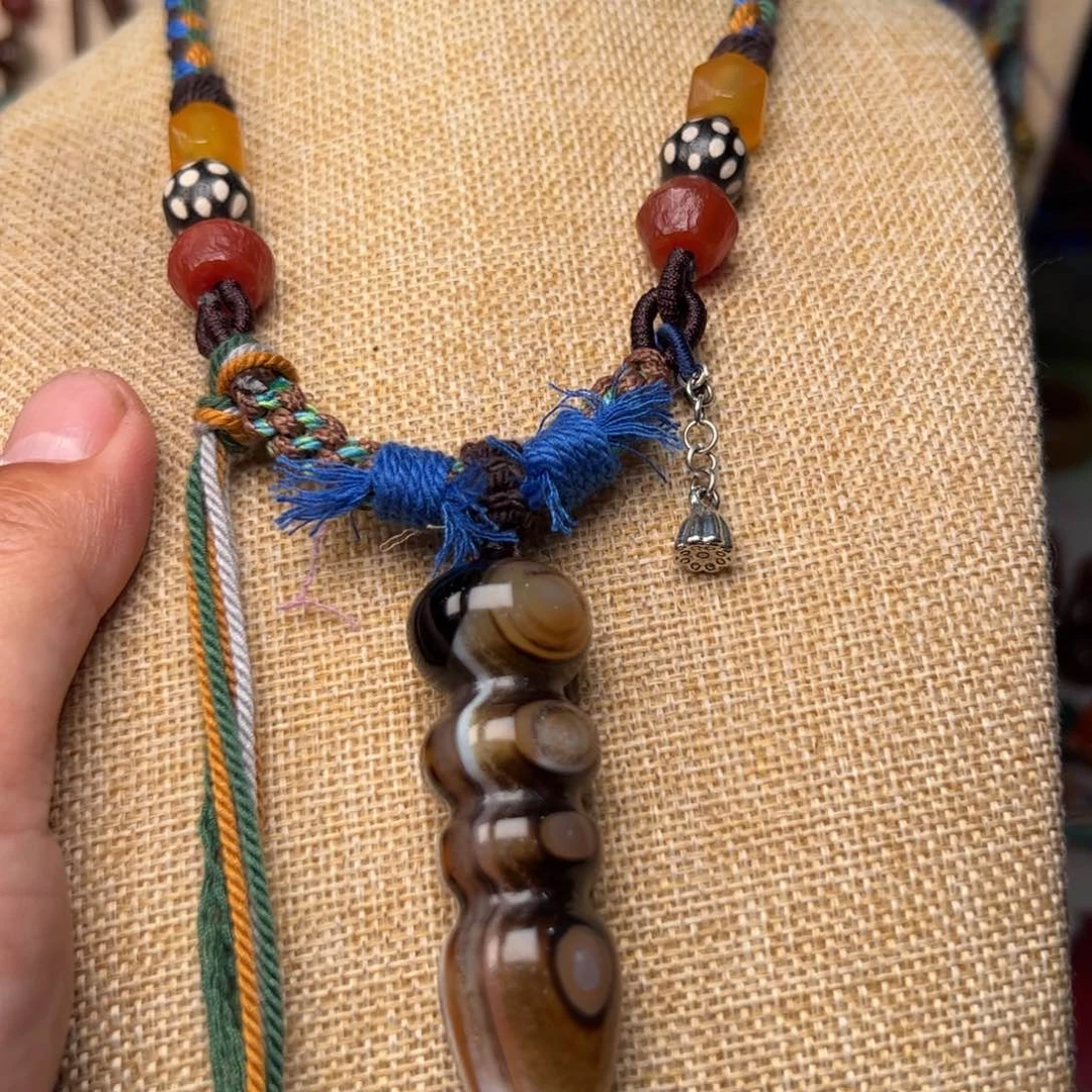 玛瑙/玉髓颈饰未镶嵌