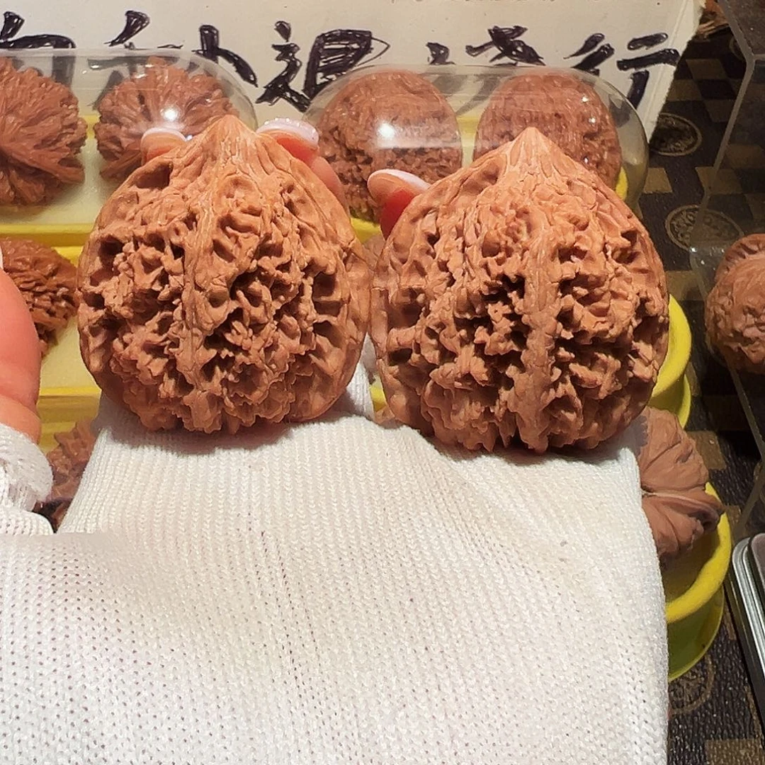 文玩核桃吊坠43全品满天星