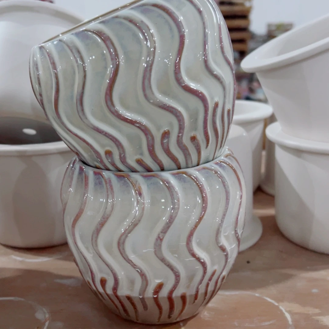 有孔陶瓷花盆，满10米包邮发货