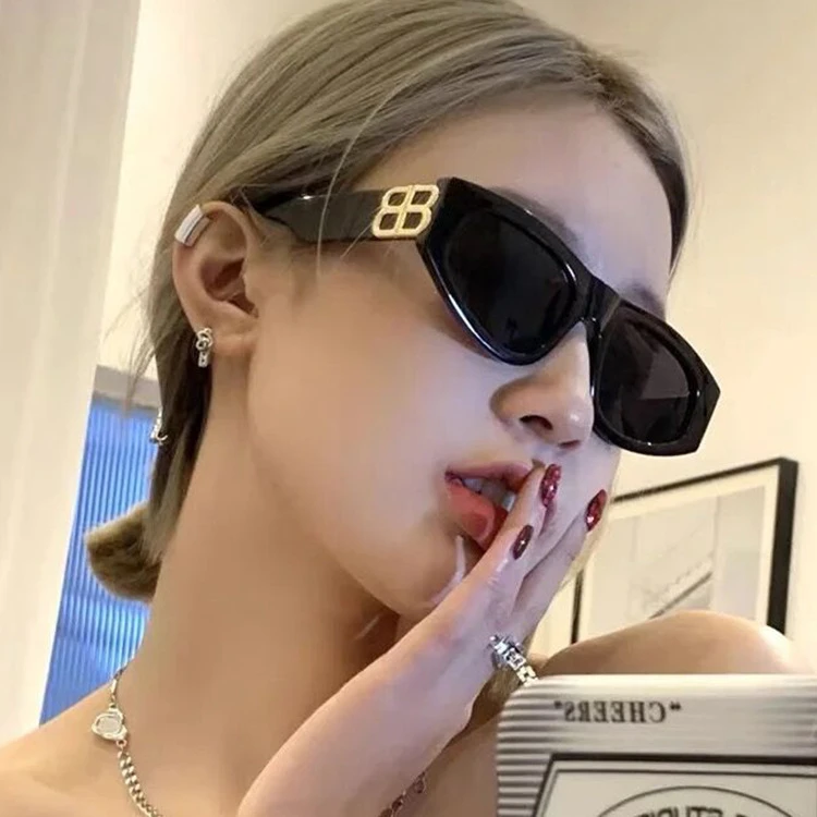 欧美双B太阳镜猫眼墨镜女高级感辣妹男新款Y2K千禧风网红街拍眼镜