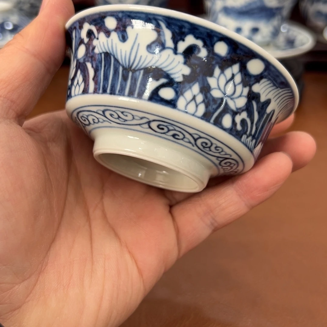 手绘青花一路连科金陵盏