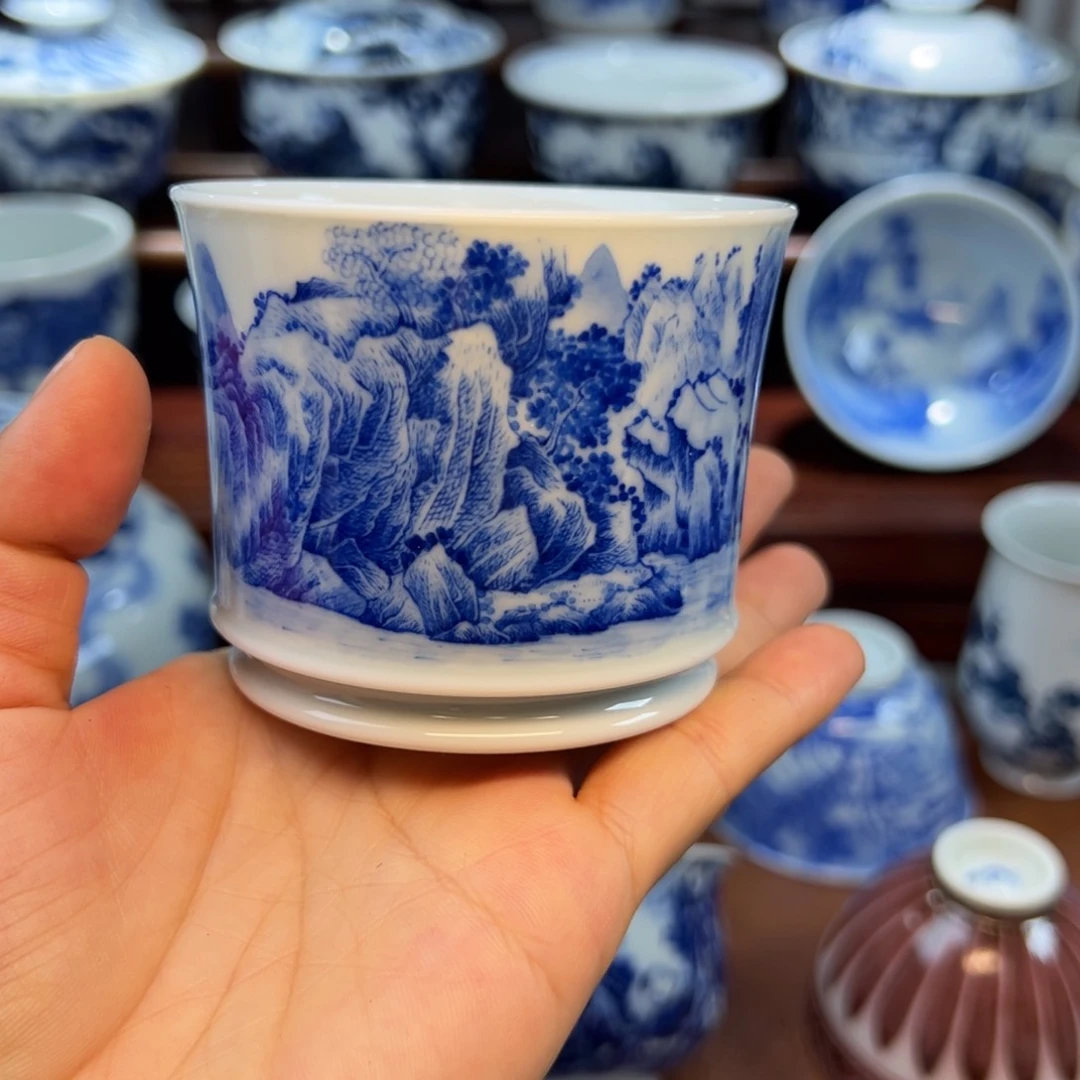 景德镇手绘山水容天杯