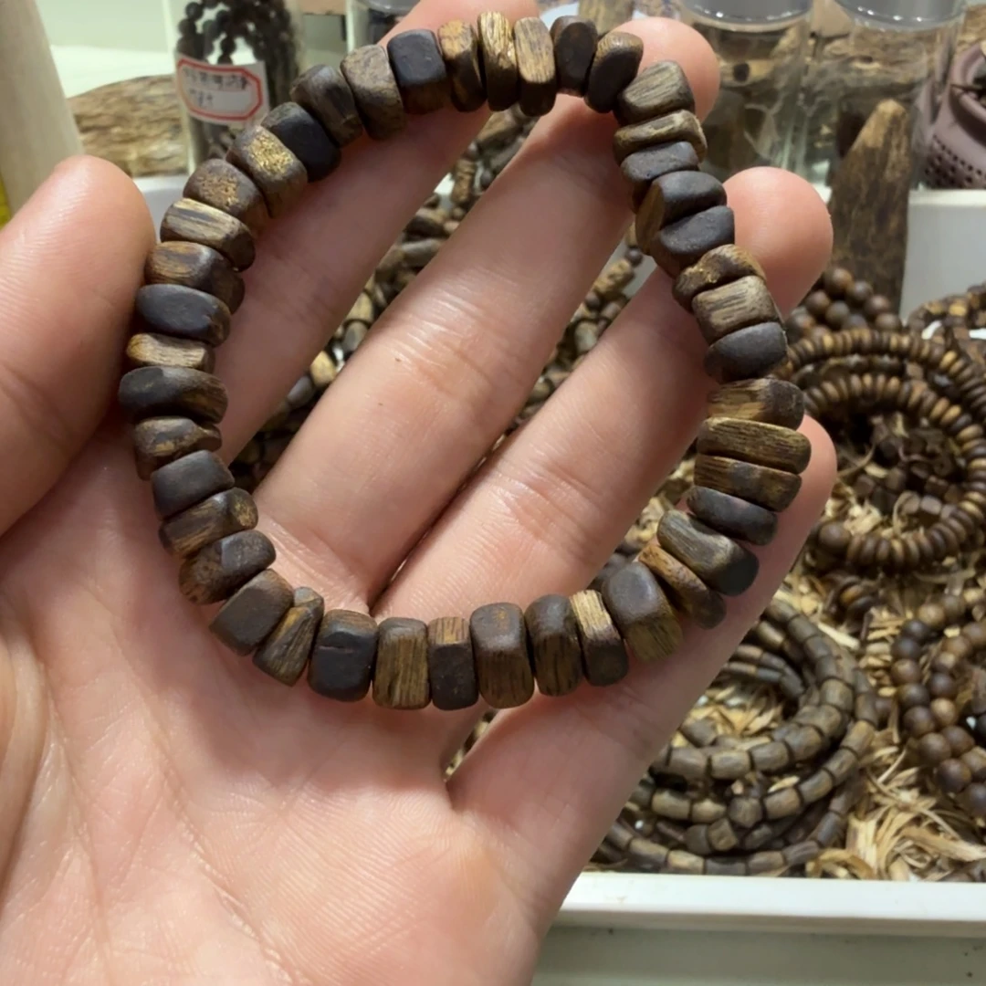 香***瓜沉香沉香碎屑乌身圆叶碎银子单圈 8g