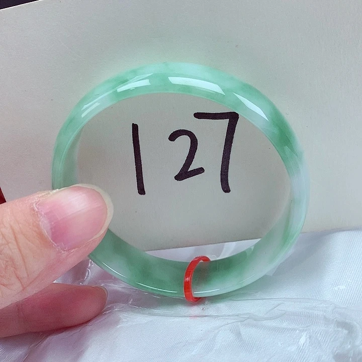 翡翠未镶嵌手镯翡翠