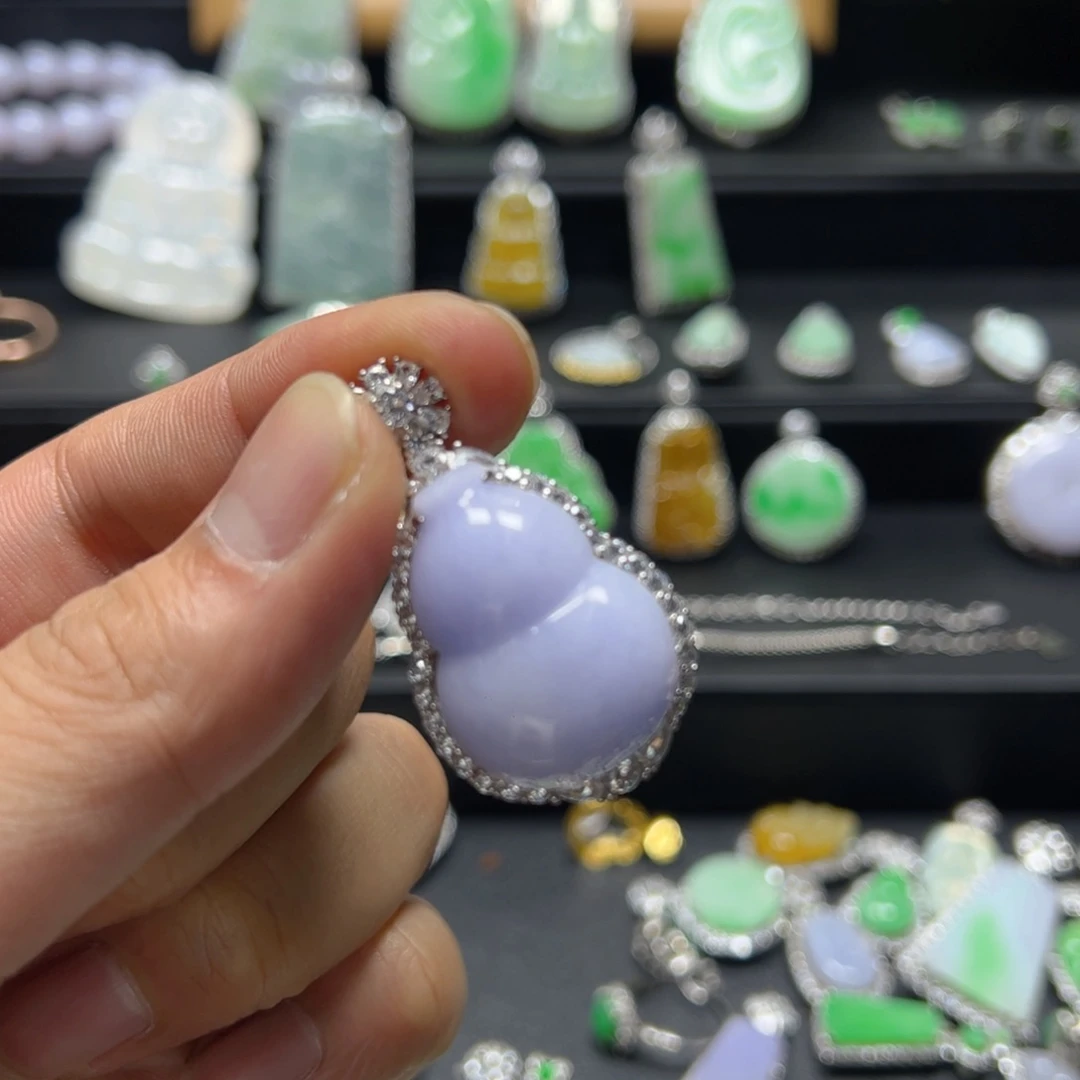 颈饰银S925镶嵌翡翠嗯*天然翡翠a货