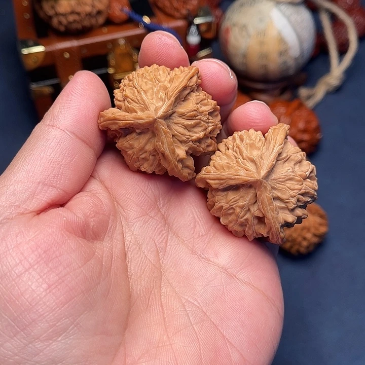把件文玩核桃39盘山三棱