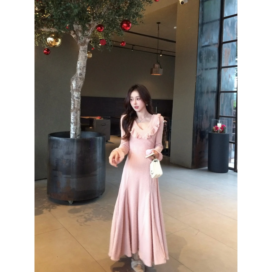 2025春季新款浅黛法式高级设计感气质甜美显瘦V领仙女鱼尾连衣裙