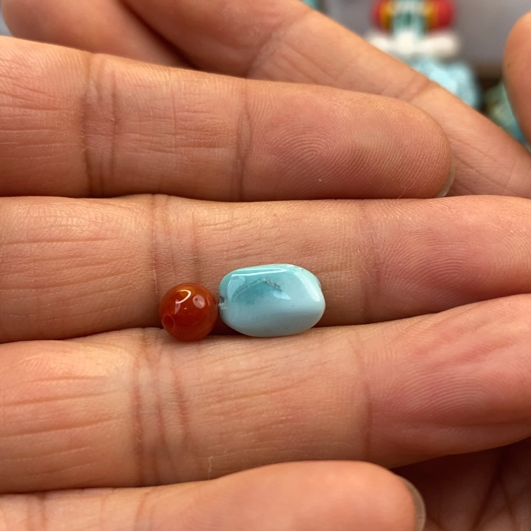 南红玛瑙未镶嵌珠宝奇石