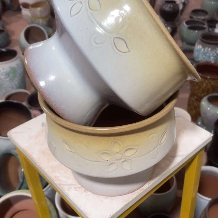 花盆紫砂口径21高度17两只正品