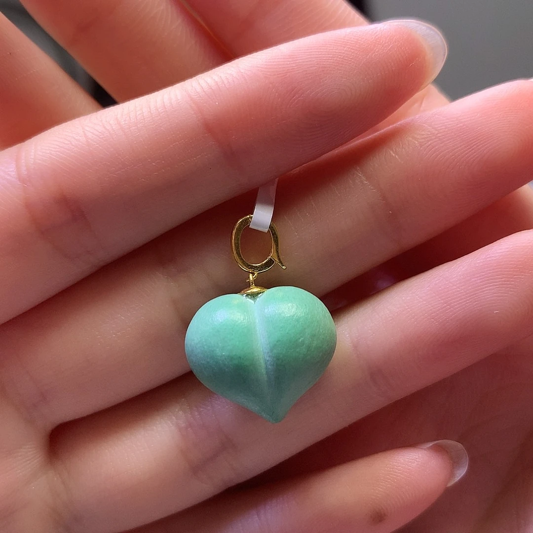 绿松石18K金镶嵌吊坠