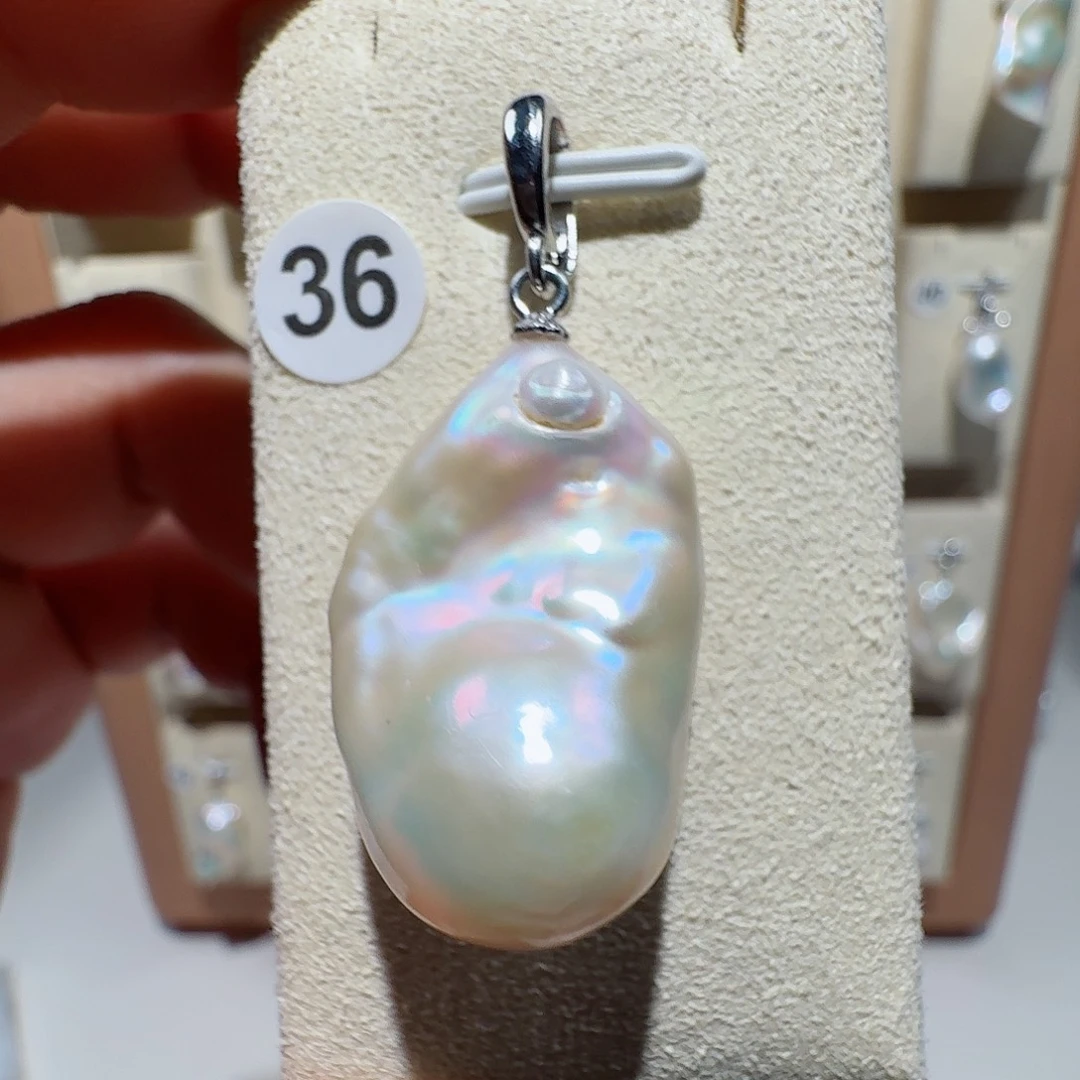 合金淡水珍珠颈饰