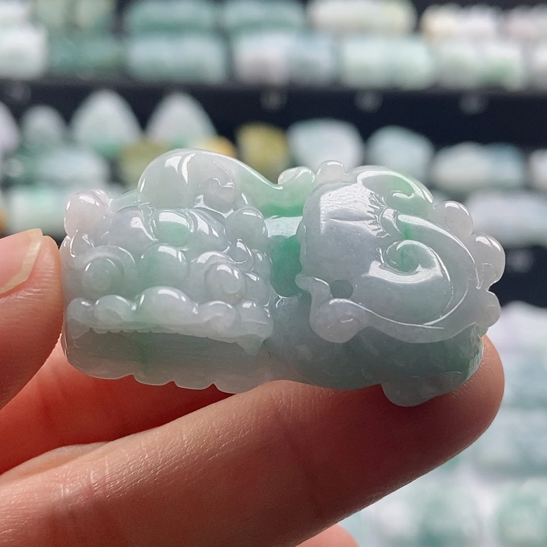 颈饰未镶嵌翡翠翡翠貔貅
