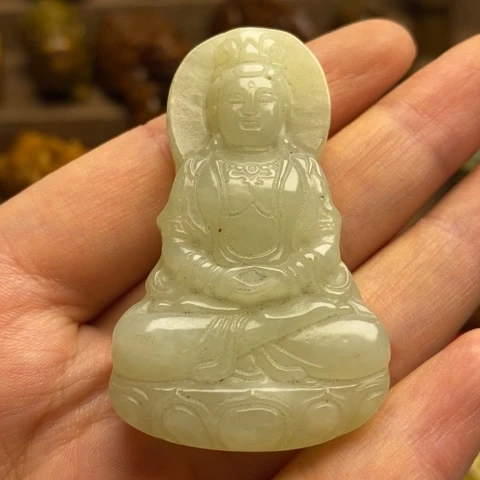 蛇纹石玉未镶嵌颈饰66