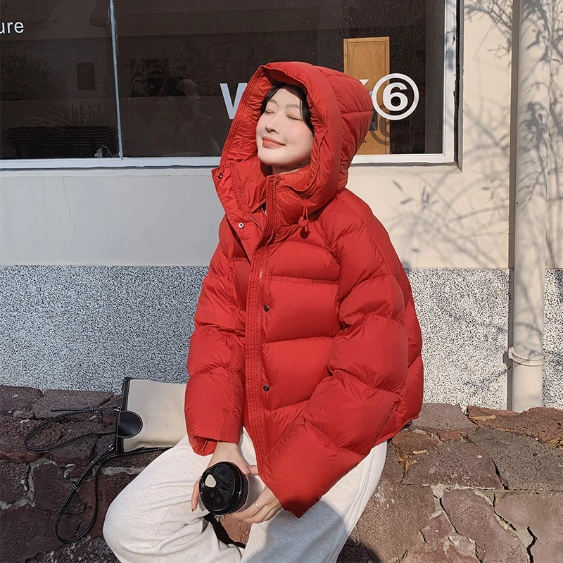 红色短款连帽羽绒服女2025冬季新款小个子时尚加厚90白鸭绒面包服