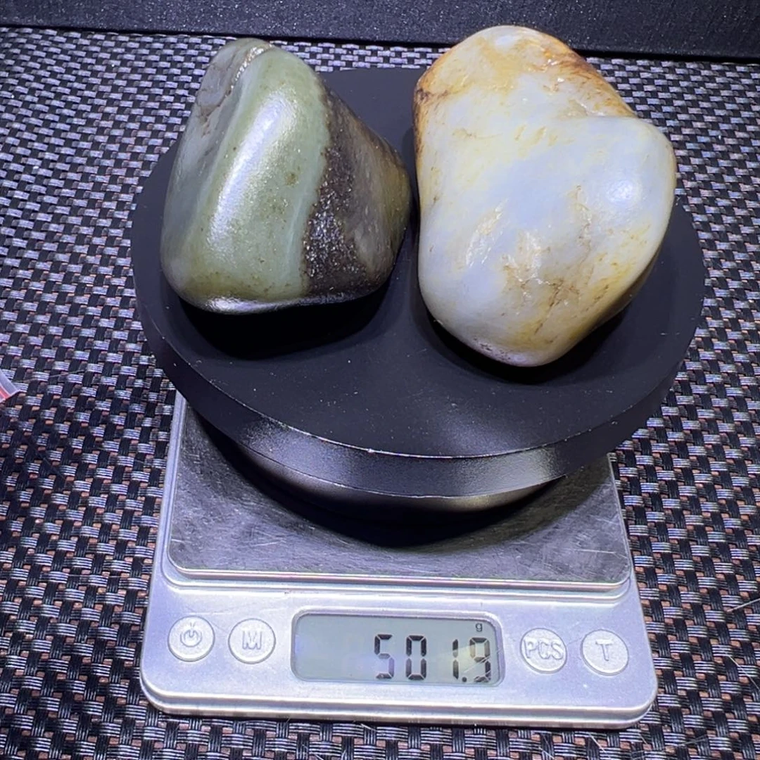 吊坠(不含链)未镶嵌和田玉（子料）501
