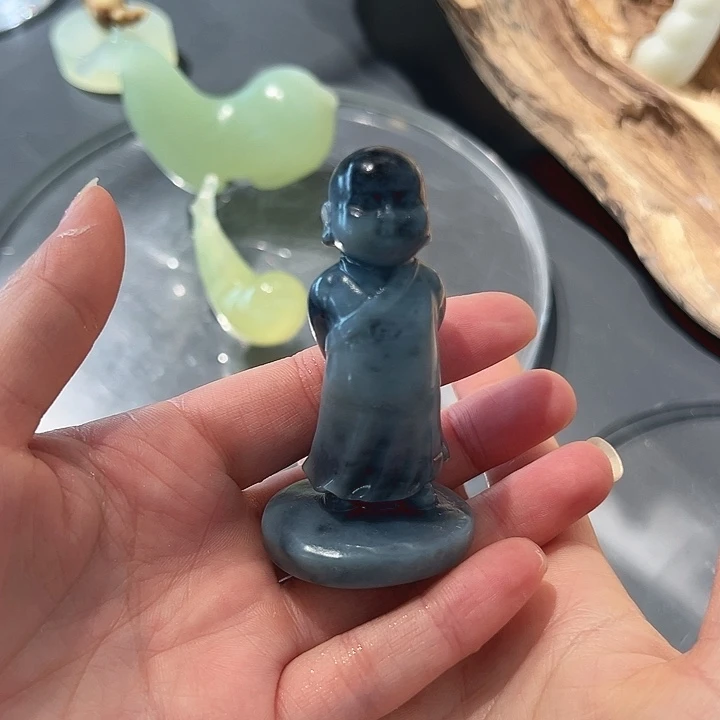 蛇纹石玉未镶嵌吊坠(赠链)