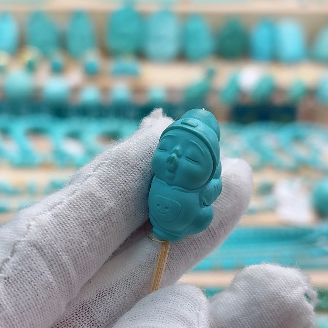 绿松石未镶嵌珠宝奇石