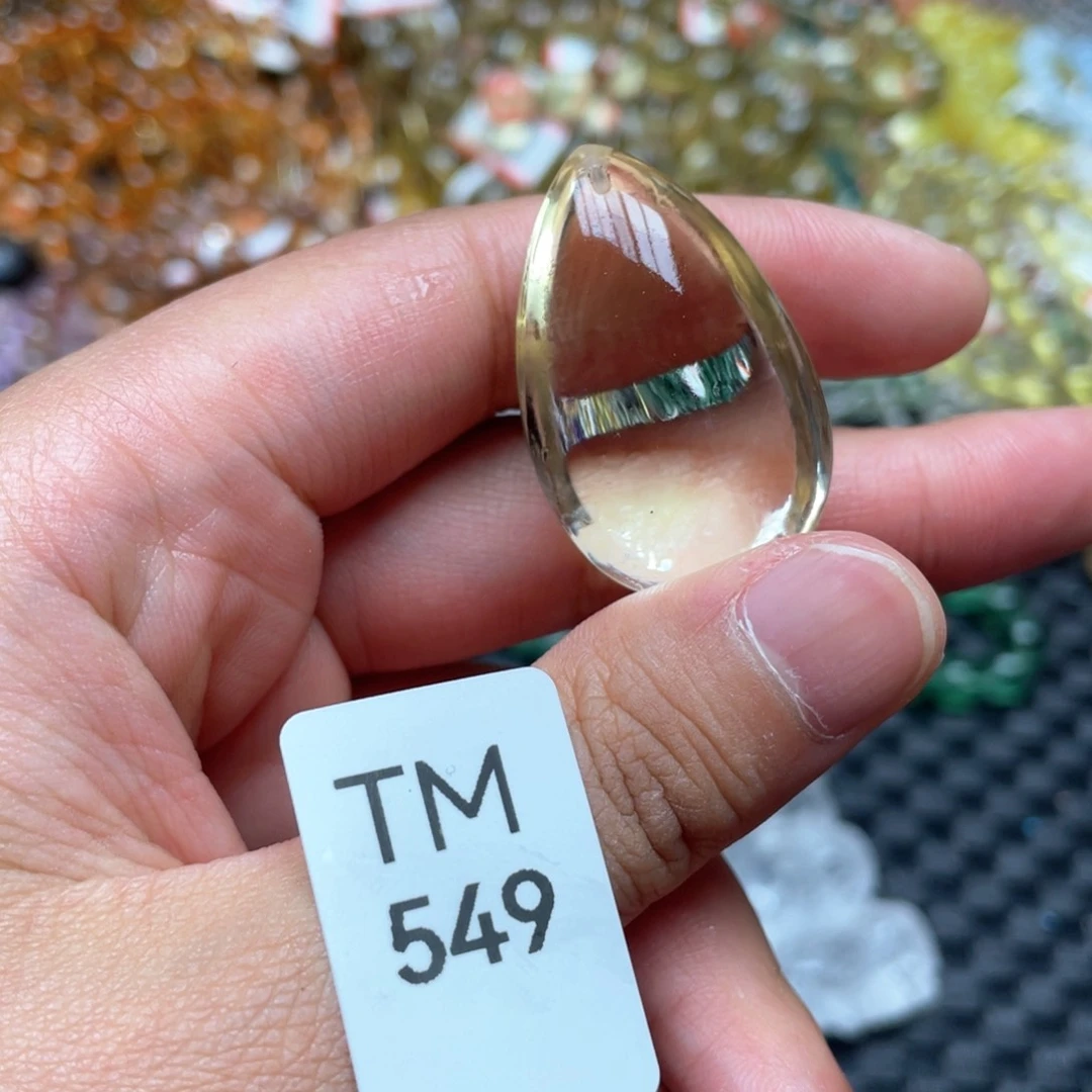 水晶多样性发一只未镶嵌