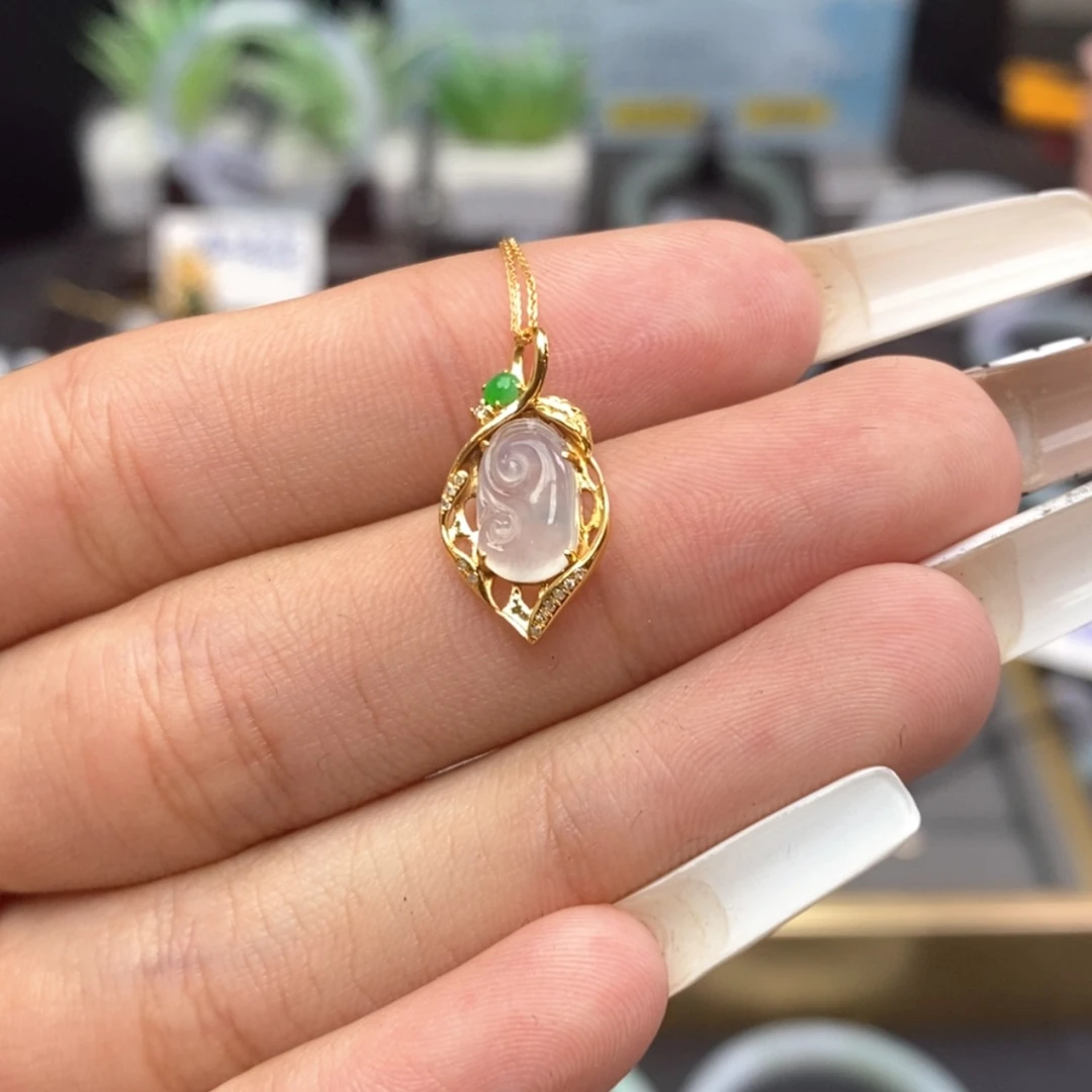 【闪购商品】吊坠(赠链)18K金镶嵌翡翠