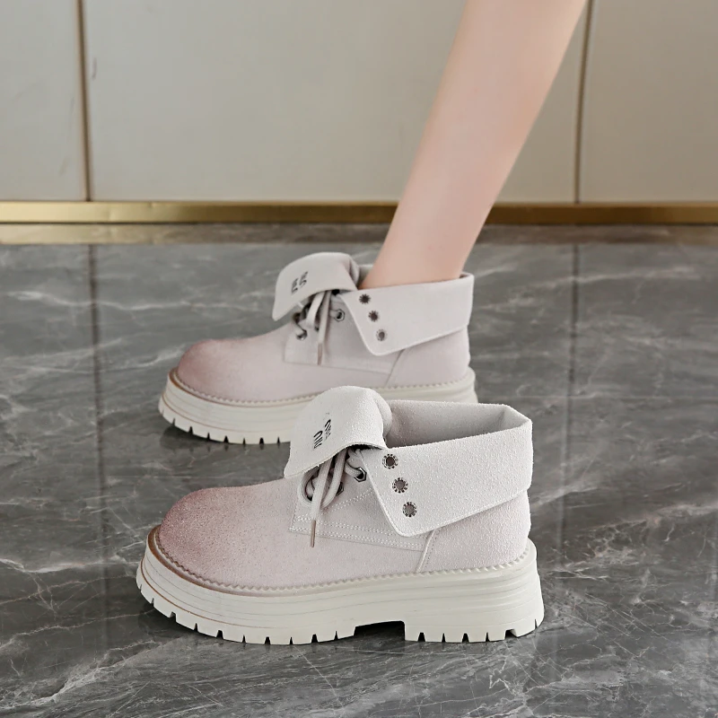 马丁靴女2025年新款网红爆款小码34厚底皮鞋真皮软底显脚小短靴子