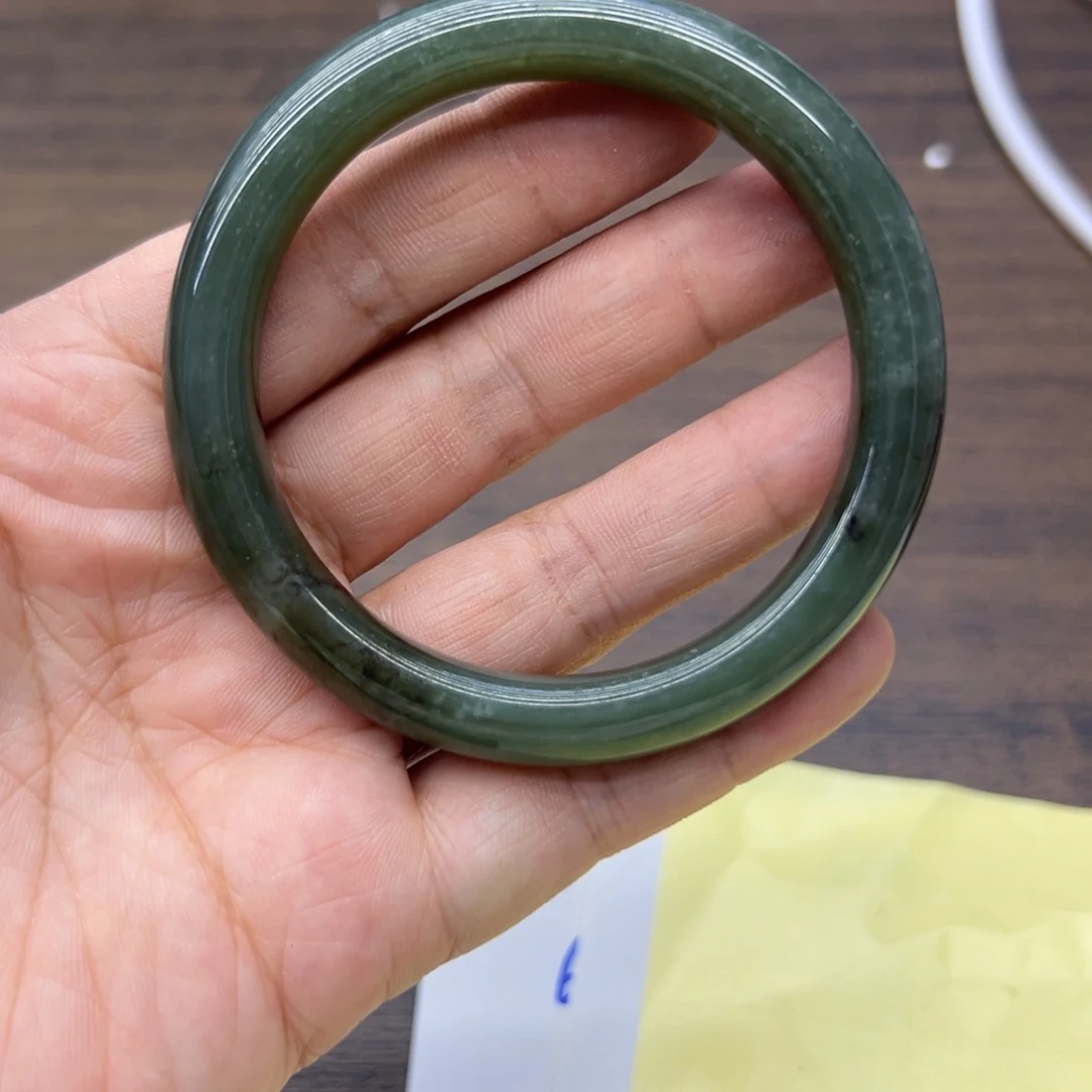 和田玉未镶嵌手镯58.1圈围606瑕