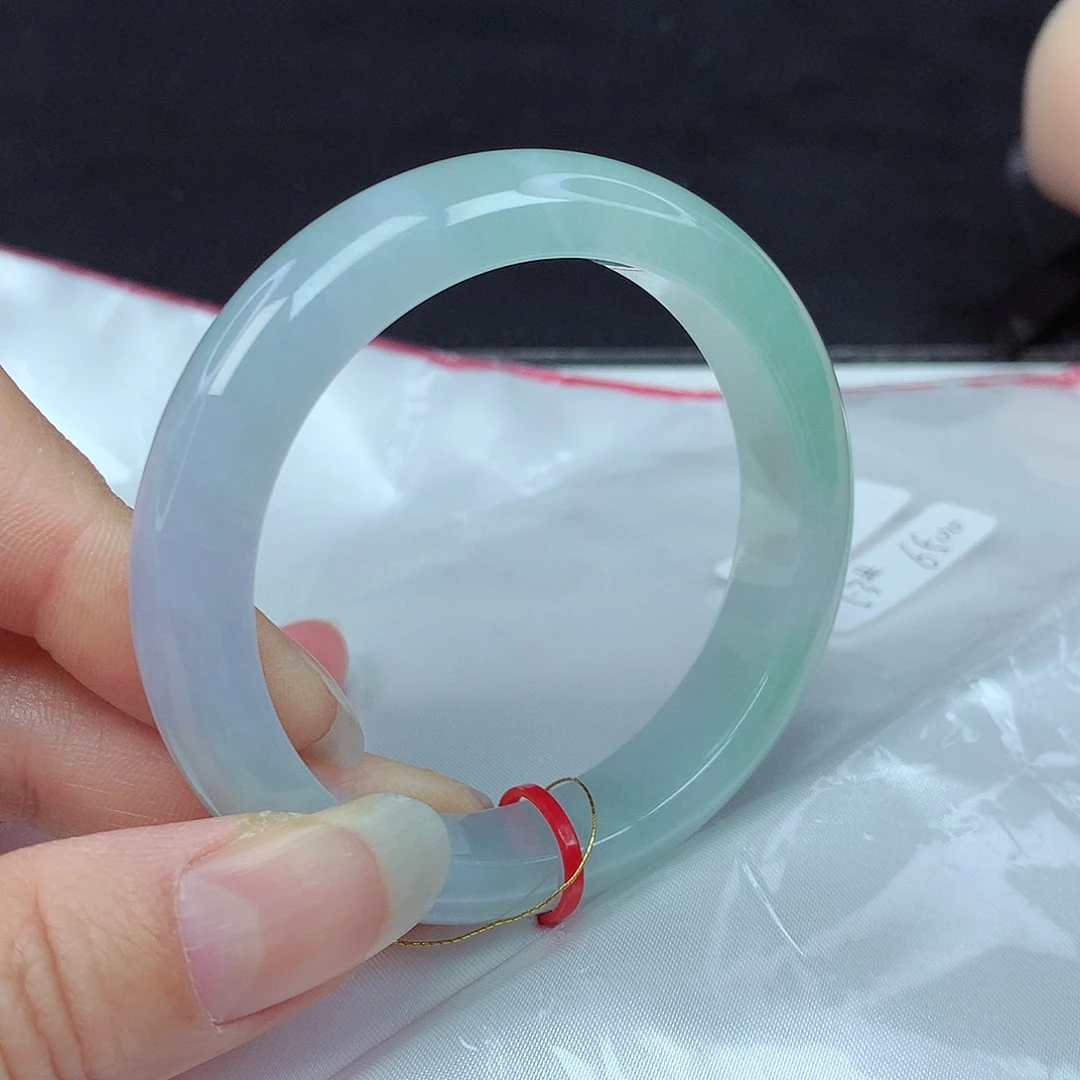 翡翠手镯未镶嵌53圈710