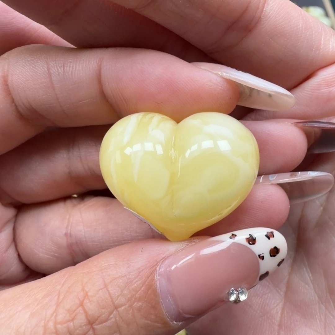 琥珀未镶嵌裸石蜜蜡