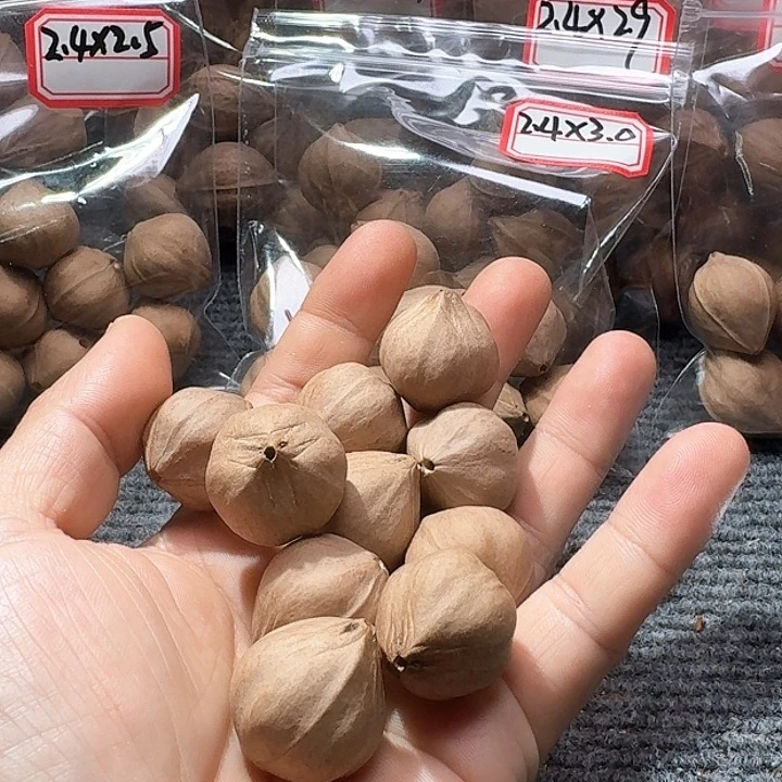 吊坠橄榄核况*2.4❌2.6