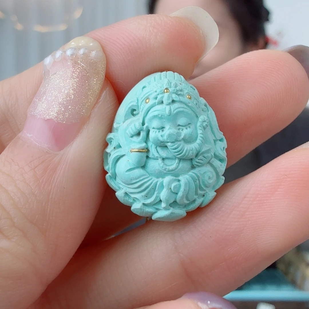 绿松石未镶嵌珠宝奇石